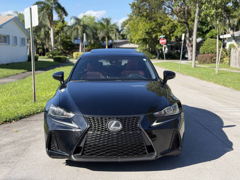 2018 Lexus IS 300