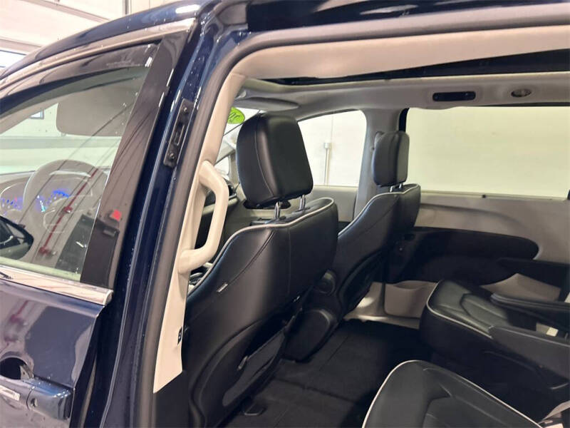 2022 Chrysler Pacifica Limited