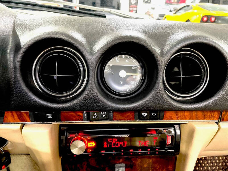 1988 Mercedes-Benz 560-Class 560 SL