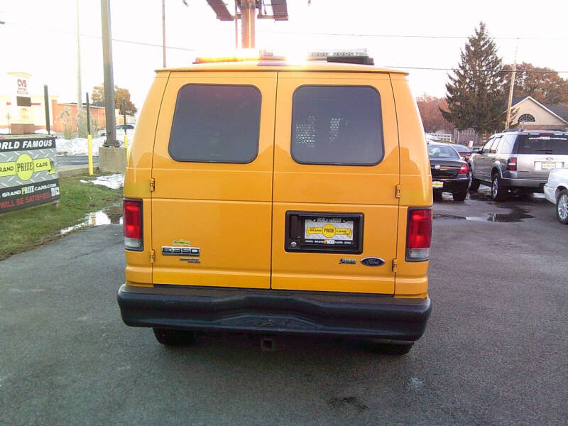 2013 Ford E-Series E-350 SD