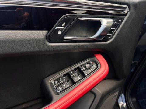 2019 Porsche Macan