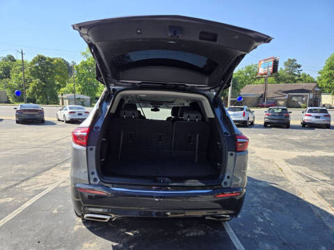 2020 Buick Enclave Essence