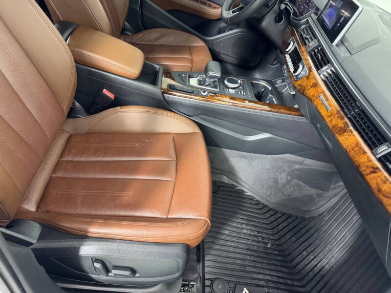 2019 Audi A4 quattro Premium Plus 45 TFSI