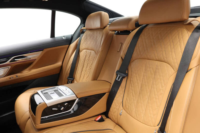 2021 BMW 7 Series 750i xDrive