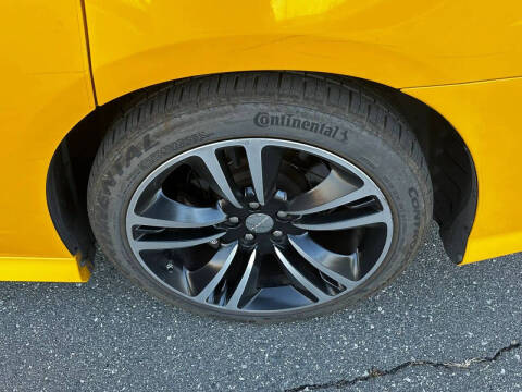 2012 Dodge Charger SRT8 Super Bee