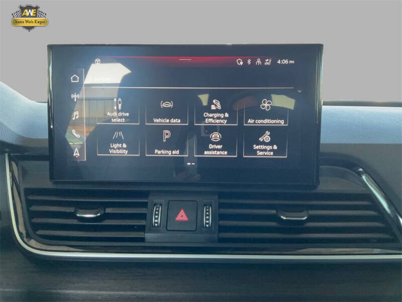 2024 Audi Q5 e quattro S line Premium 55 TFSI