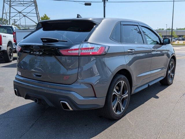 2022 Ford Edge ST