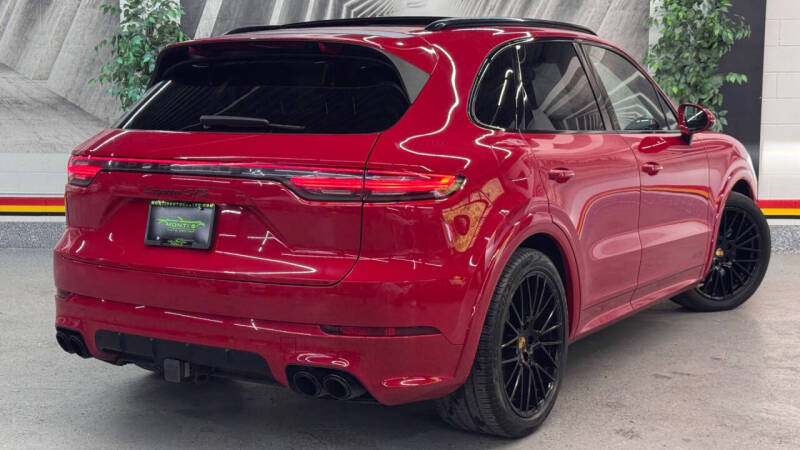 2021 Porsche Cayenne GTS
