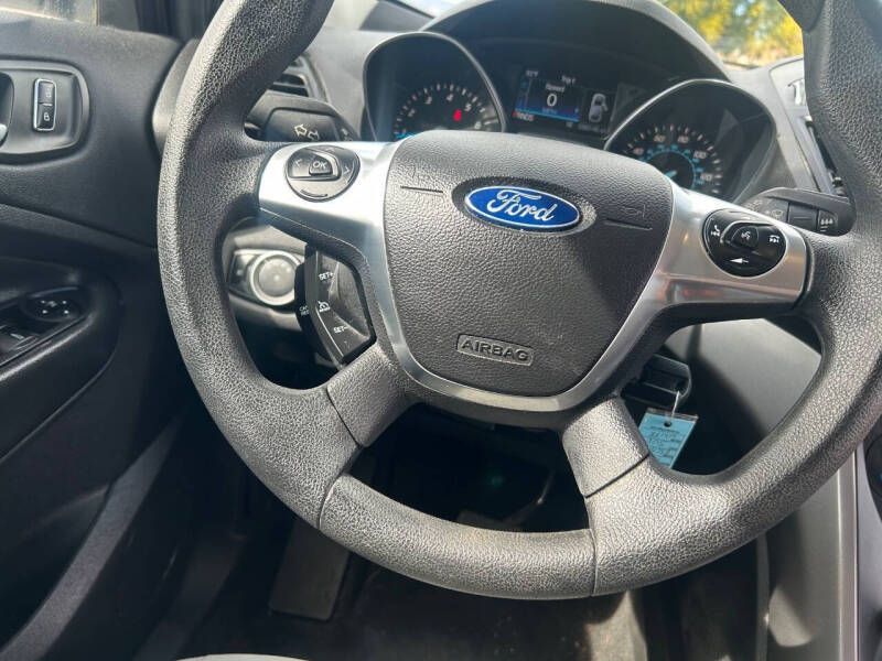 2016 Ford Escape SE