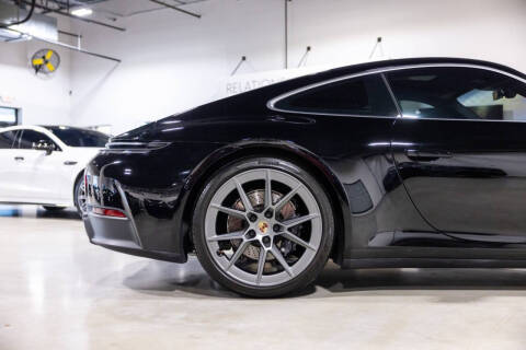 2025 Porsche 911 Carrera