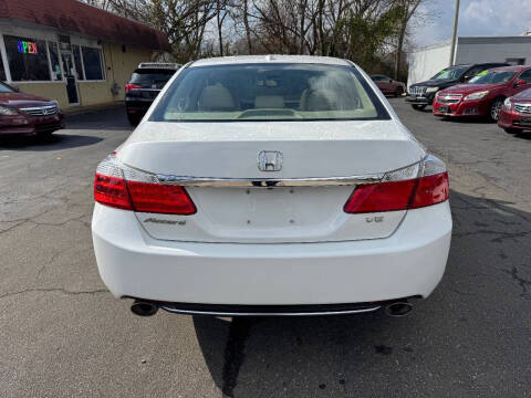 2013 Honda Accord EX-L V6 w/Navi