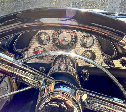 1957 Ford Thunderbird