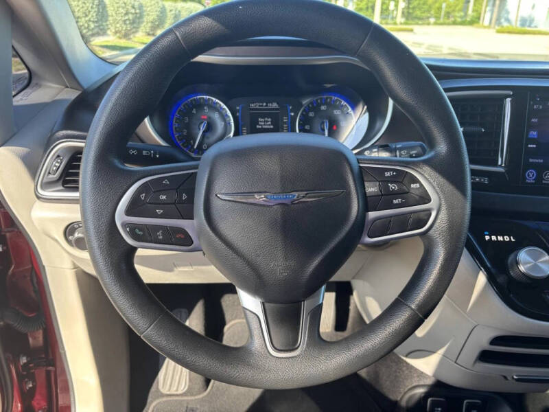 2017 Chrysler Pacifica Touring