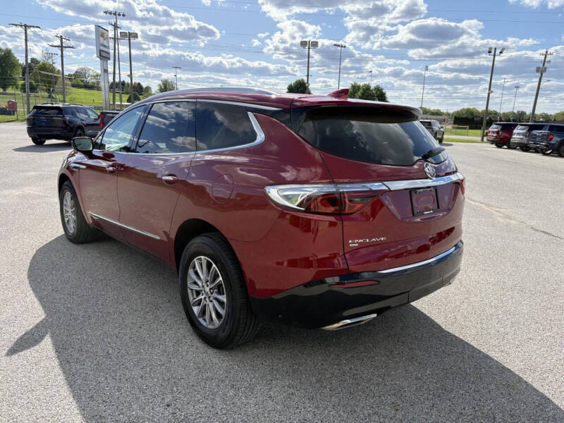 2023 Buick Enclave Essence
