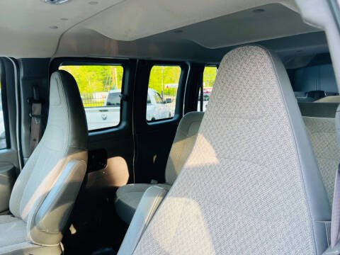 2019 Chevrolet Express LT 3500