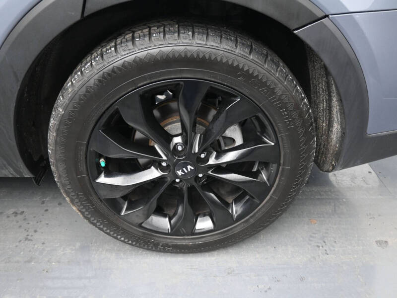 2020 Kia Sorento S V6