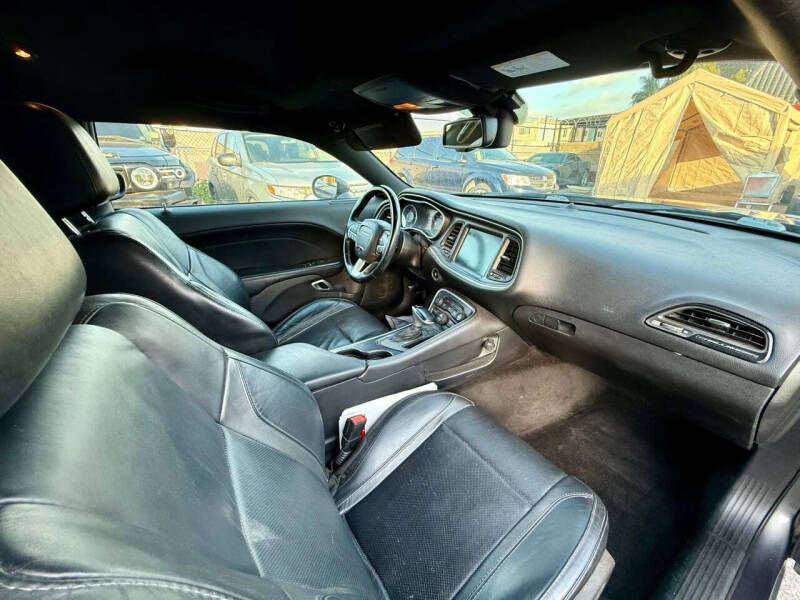 2015 Dodge Challenger