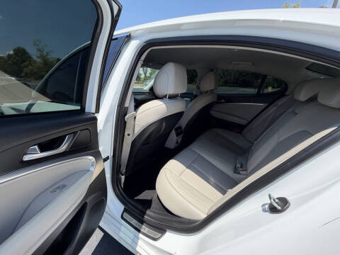 2020 Genesis G70 2.0T