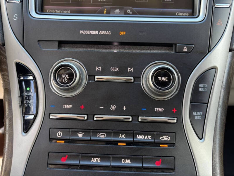 2016 Lincoln MKX Select