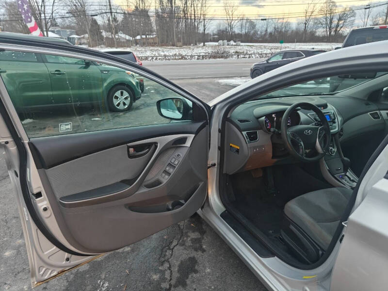 2012 Hyundai Elantra GLS