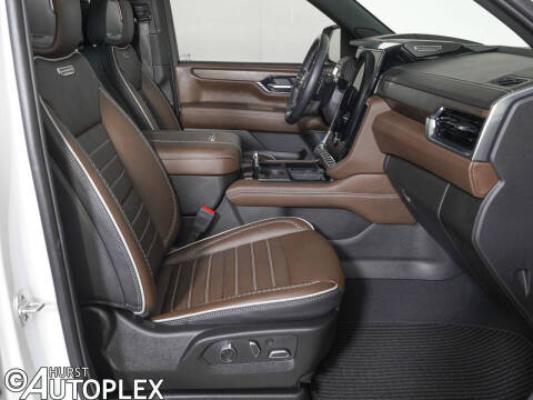 2025 GMC Yukon Denali Ultimate