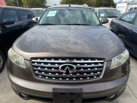 2004 Infiniti FX35