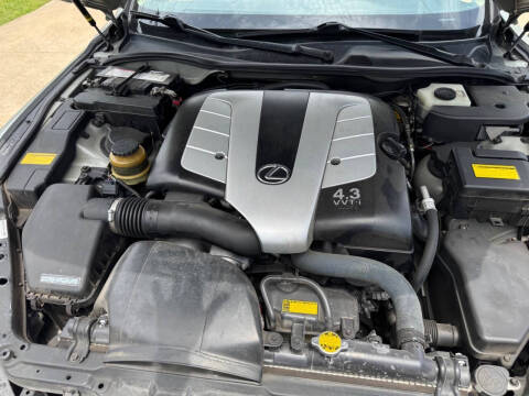 2005 Lexus SC 430