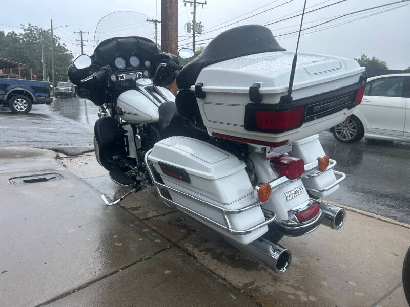 2012 Harley-Davidson Ultra Classic FLHTCU