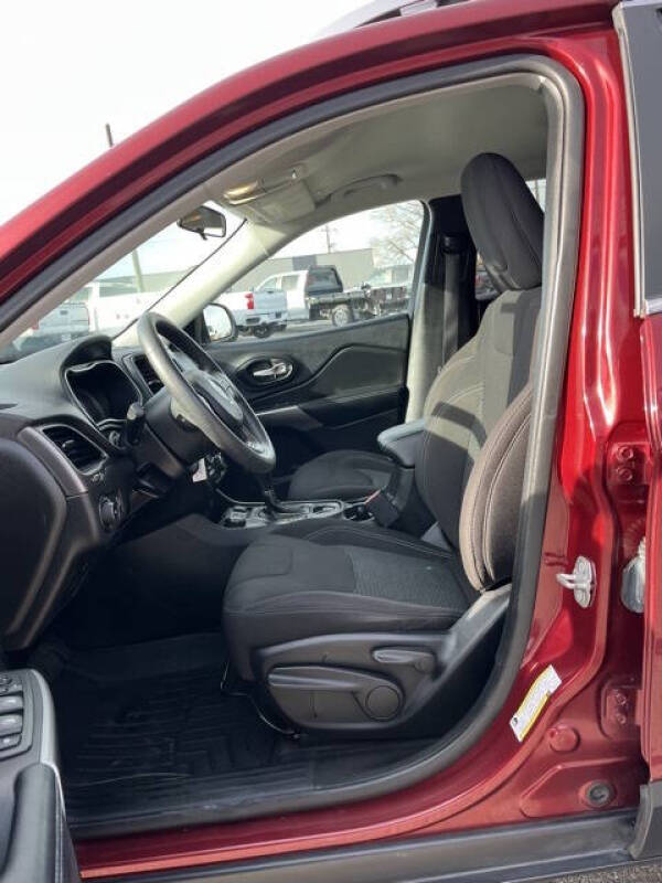 2019 Jeep Cherokee Latitude