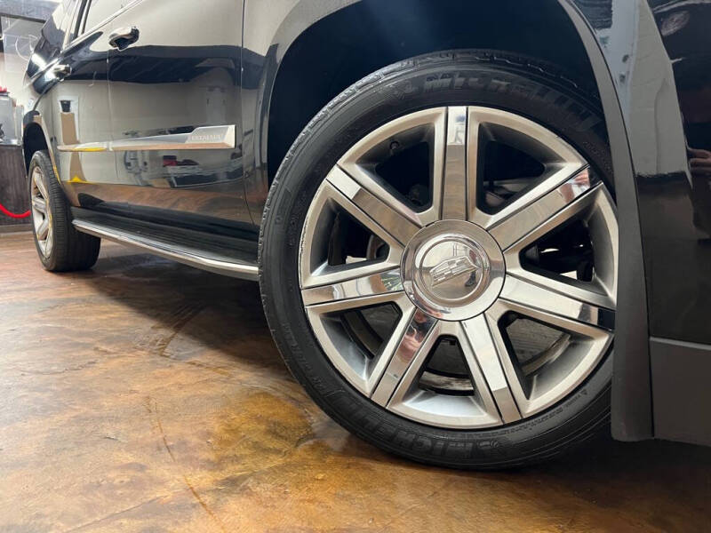 2015 Cadillac Escalade ESV Luxury