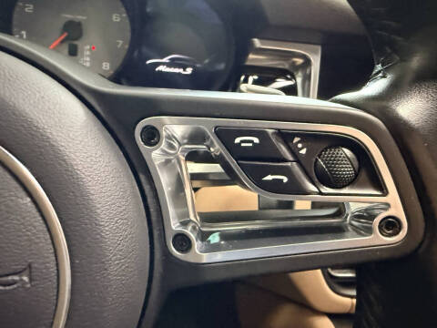 2021 Porsche Macan S