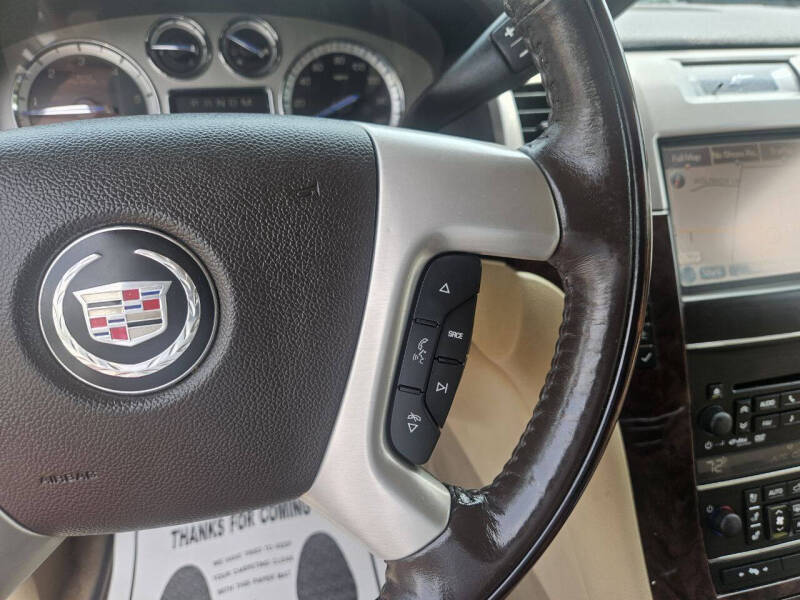 2012 Cadillac Escalade Luxury