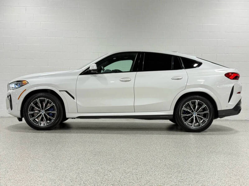 2021 BMW X6 M50i