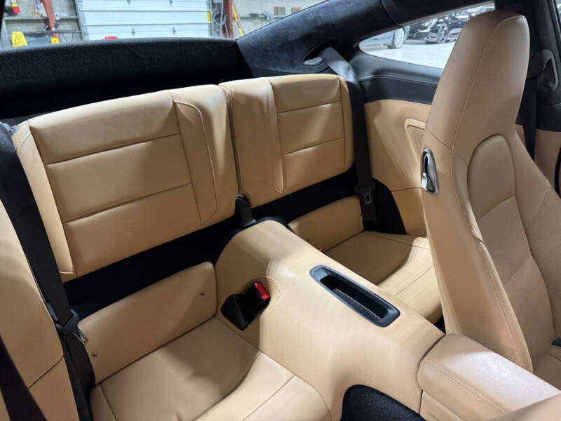 2018 Porsche 911 Carrera