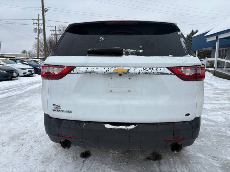 2019 Chevrolet Traverse LS