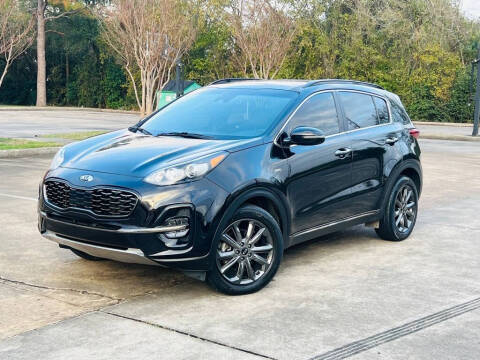 2020 Kia Sportage for sale at Crown Auto Sales in Sugar Land TX