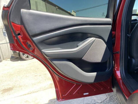 2021 Ford Mustang Mach-E Select