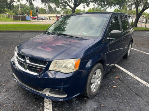 2015 Dodge Grand Caravan for sale at Florida Prestige Collection in Saint Petersburg FL