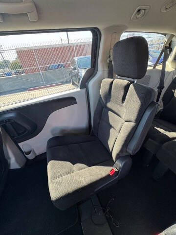 2016 Dodge Grand Caravan SE