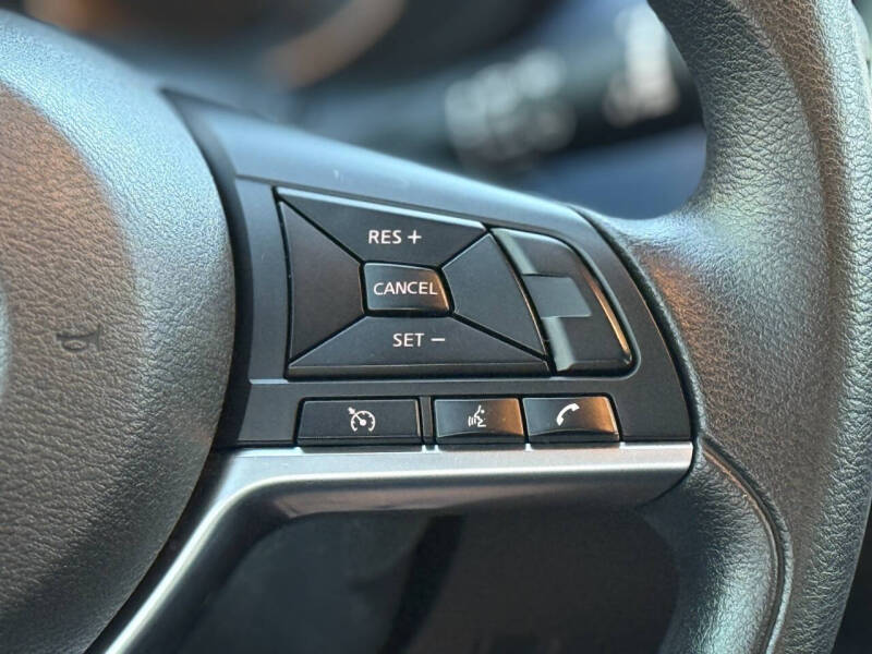 2023 Nissan Versa SV