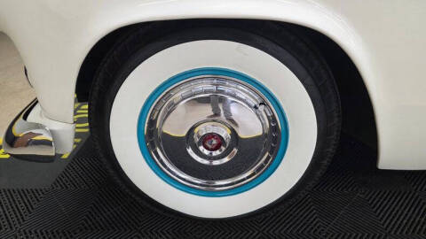 1956 Ford Thunderbird