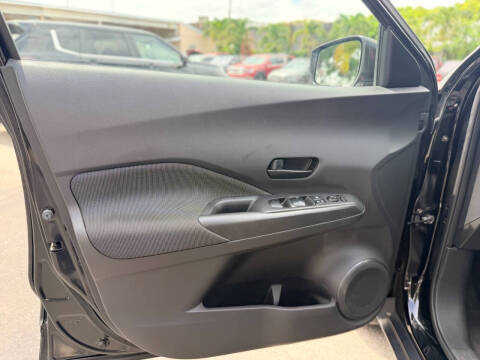 2019 Nissan Kicks SV