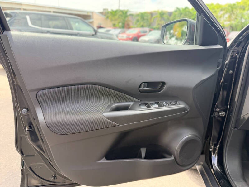 2019 Nissan Kicks SV
