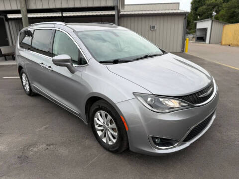 2018 Chrysler Pacifica Touring L Plus
