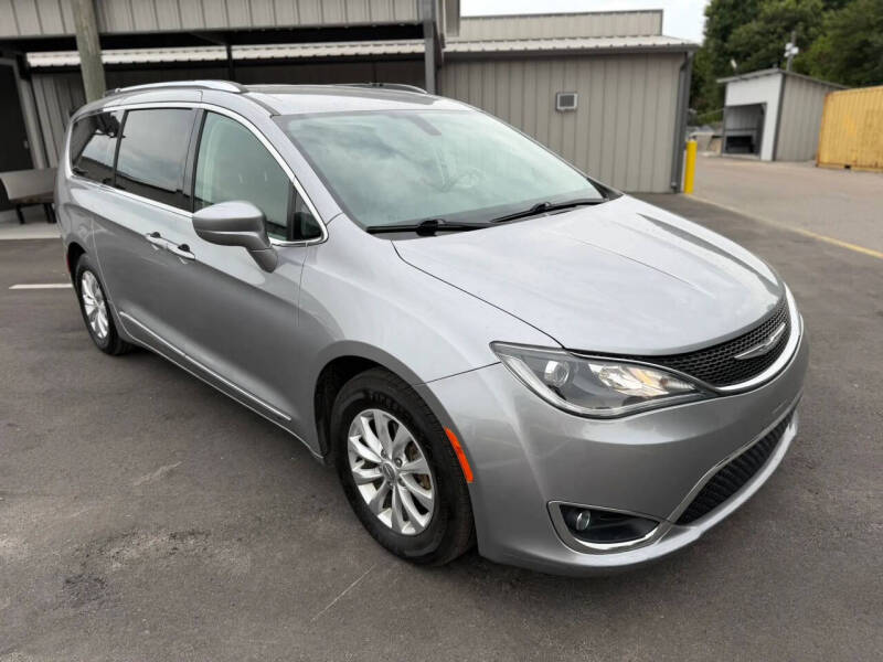 2018 Chrysler Pacifica Touring L Plus