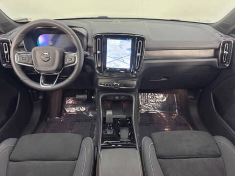 2024 Volvo XC40 Recharge Twin Plus