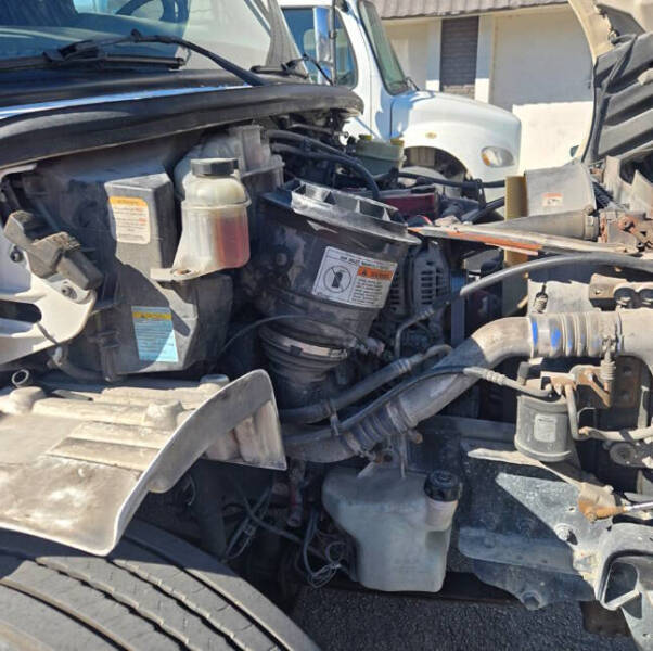 2014 Freightliner M2 106