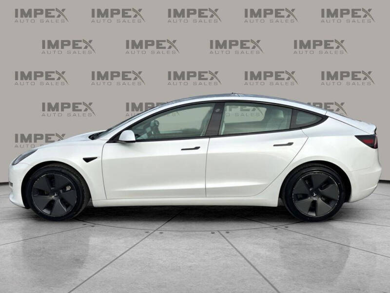 2021 Tesla Model 3 Standard Range Plus