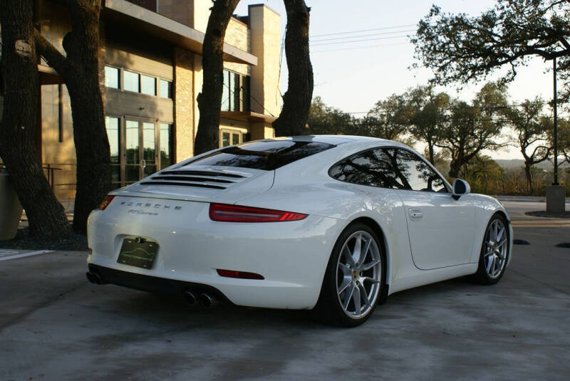 2013 Porsche 911 Carrera