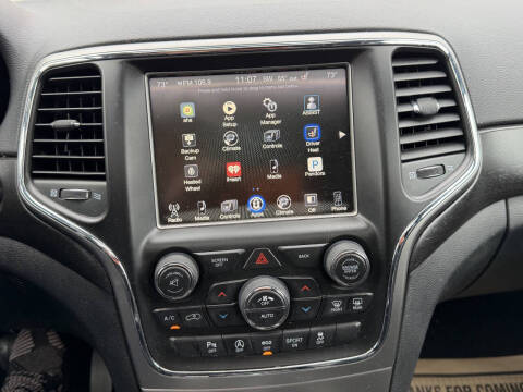 2017 Jeep Grand Cherokee Altitude